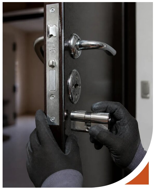 Замена замков Abloy срочно с гарантией и выездом в Ломоносове